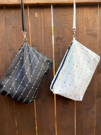 Splash Proof Holoholo Pouch